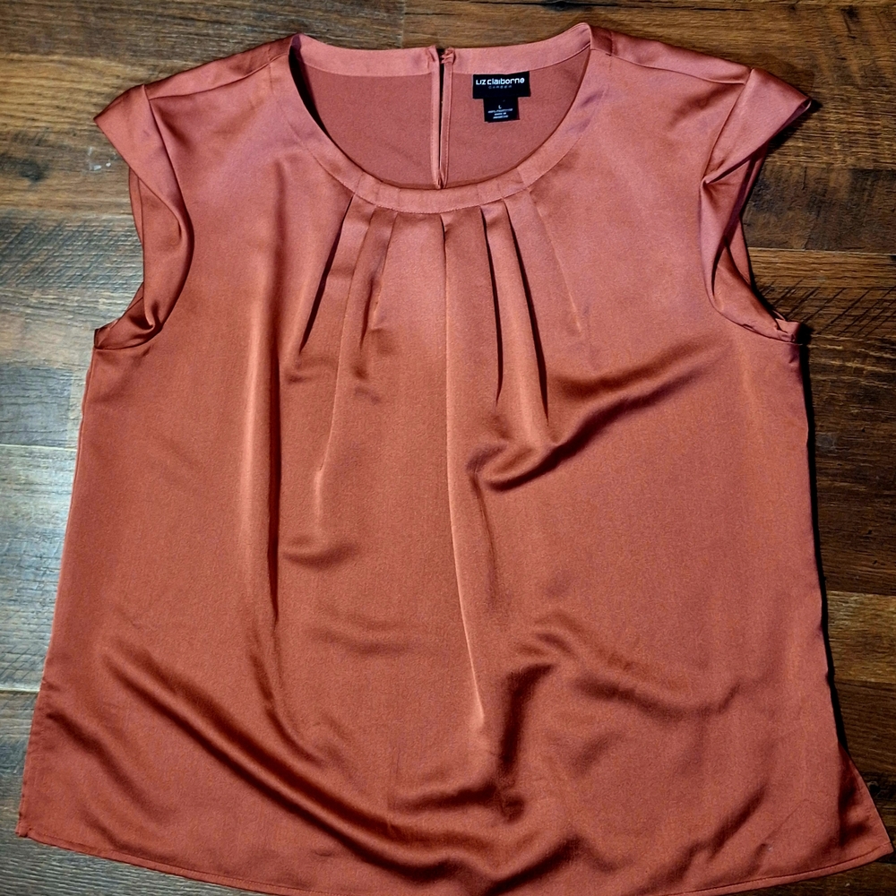 Liz Claiborne Women's Rust Sleeveless Top